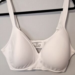 Underoutfit Bra 3x. Comfort shaping lift comfort strap